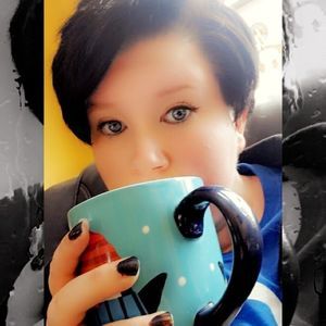 Meet your Posher, Candy